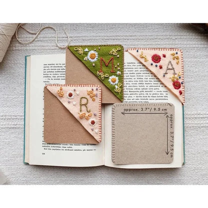 (🎁🎄CHRISTMAS EARLY SALE )Personalized hand embroidered corner bookmark